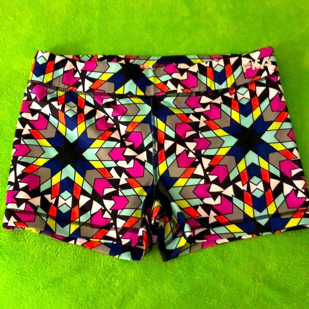 EUC FILA Shorts Sz L